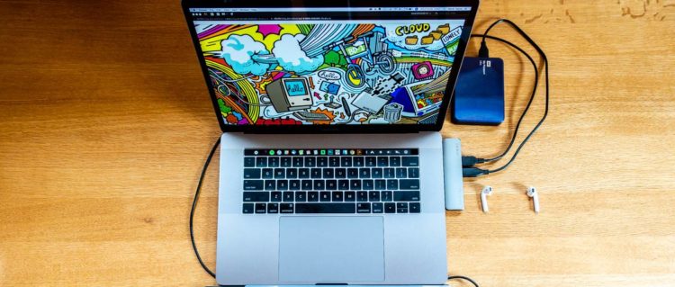 Macbook Pro最強 現在の僕のイラスト マンガ制作環境を紹介します ノマド編 リモートワーク Genki Wi Fi